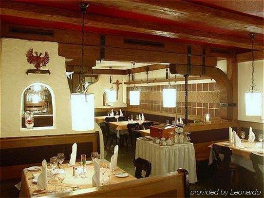 Hotel Lehmeier Neumarkt in der Oberpfalz Restoran fotoğraf